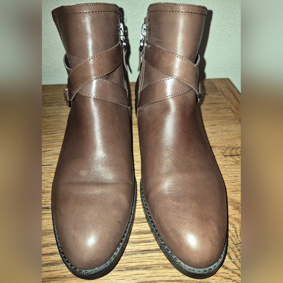 Ralph Lauren Brown Leather Hermione Ankle Boot, W/ Inside Zip Up - Picture 6 of 6